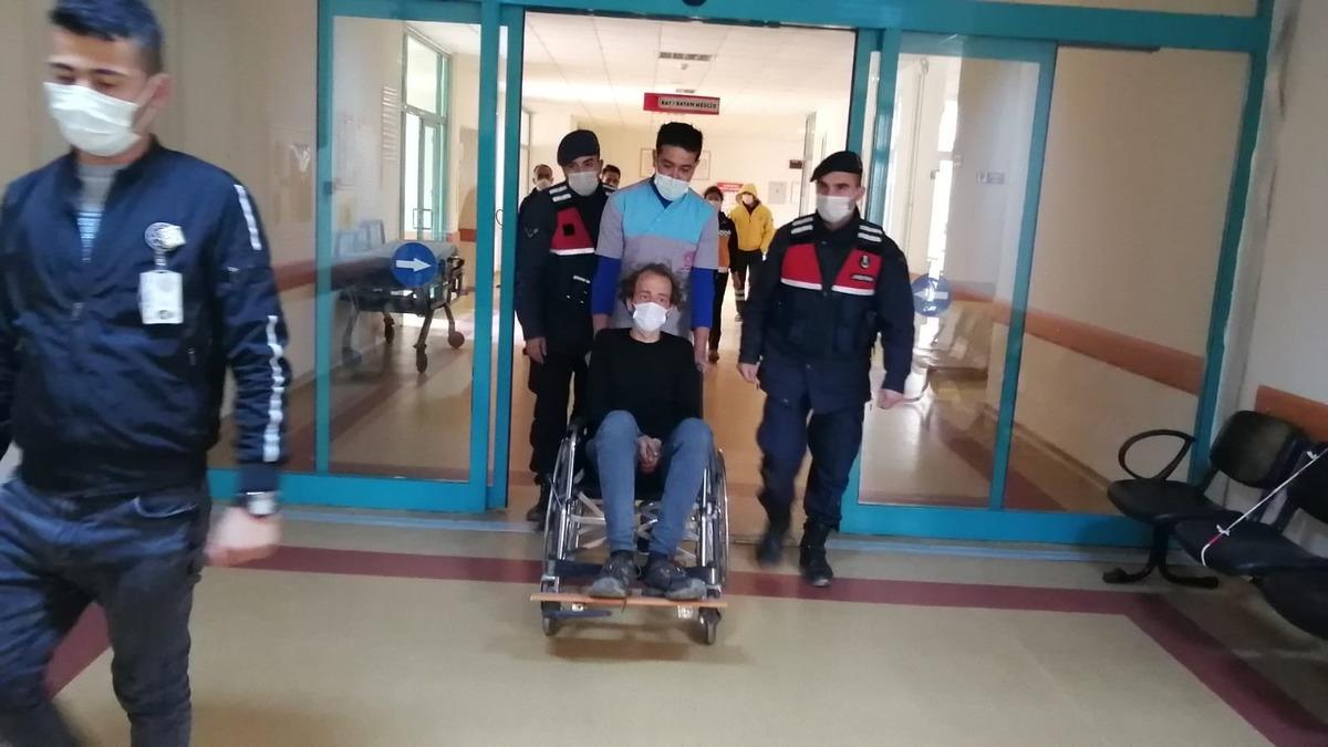 4 g&uuml;n &ccedil;imen yiyerek hayatta kaldı