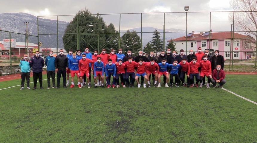 Akşehirspor dualarla sezon a&ccedil;ılışı yaptı