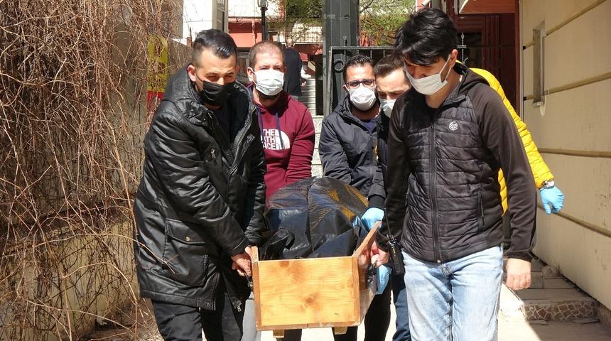 Kan donduran olay! İnşaat işçisi boğazı kesilerek öldürüldü