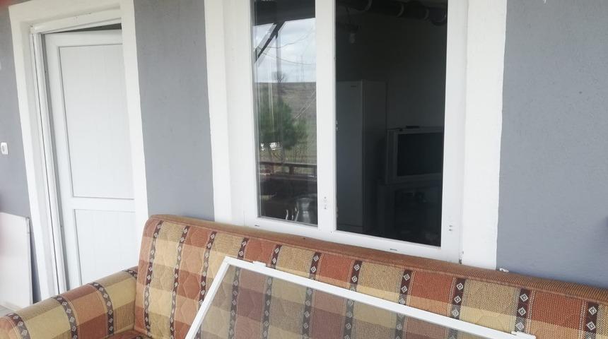 Sungurlu’da bağ evleri soyuldu