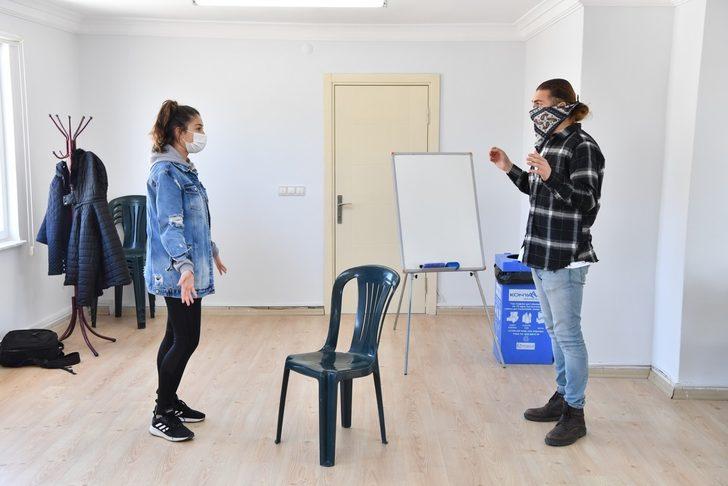 Konyaaltı Belediyesi’nden ücretsiz tiyatro eğitimi G1