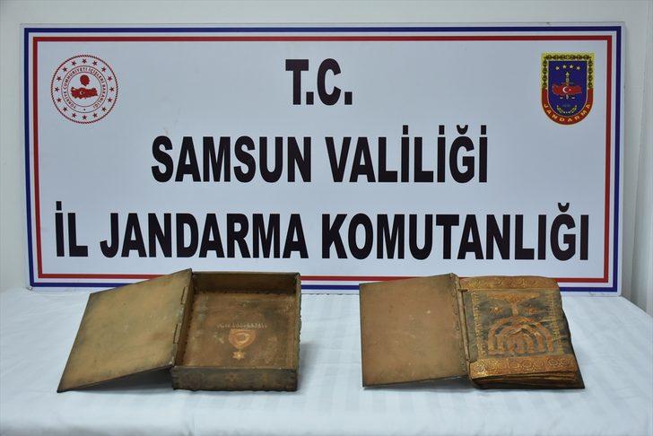 GÜNCELLEME - Samsun'da altın işlemeli Tevrat ele geçirilmesiyle ilgili yakalanan 5 zanlı salıverildi G1