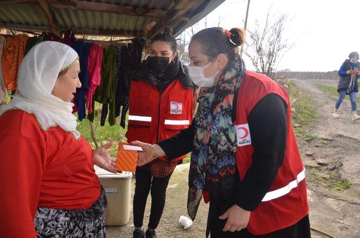 Simitler Kızılay’dan, dualar büyüklerden G1