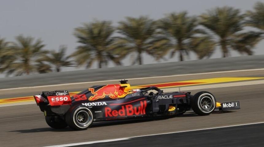 Sezonun ilk pole pozisyonu Max Verstappen'in!