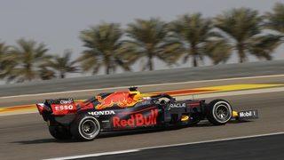 Sezonun ilk pole pozisyonu Max Verstappen'in!