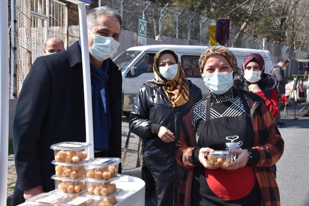 Vatandaşlara lokma dağıtıldı