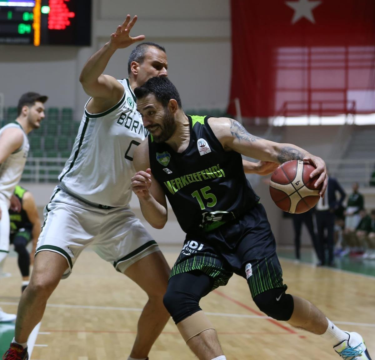 Merkezefendi Basket &uuml;st &uuml;ste 9. zaferine ulaştı