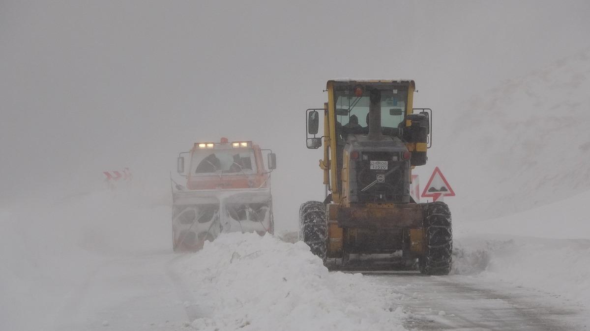 Muş-Kulp karayolu ulaşıma a&ccedil;ıldı