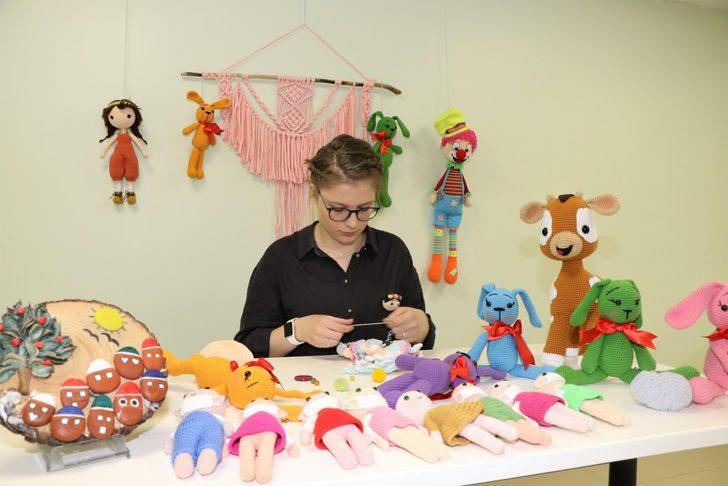 Ev hanımları için çevrimiçi el sanatları kursları G1