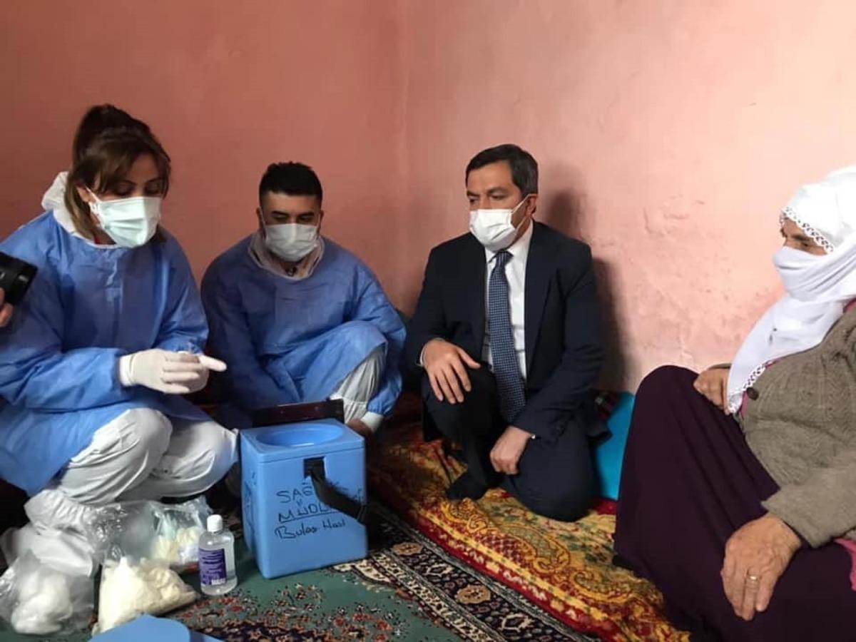 Malatya&rsquo;da sağlık m&uuml;d&uuml;r&uuml; Covid 10 aşı &ccedil;alışmalarını denetledi