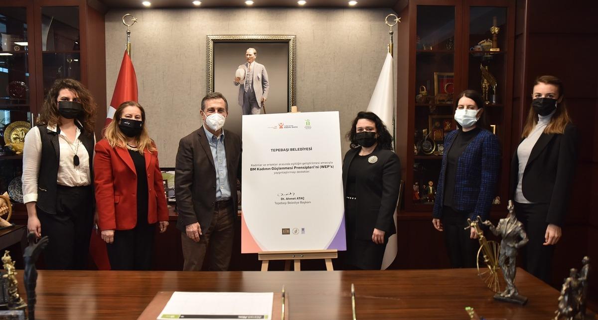 Başkan Ata&ccedil;&rsquo;tan kadın girişimcilere destek