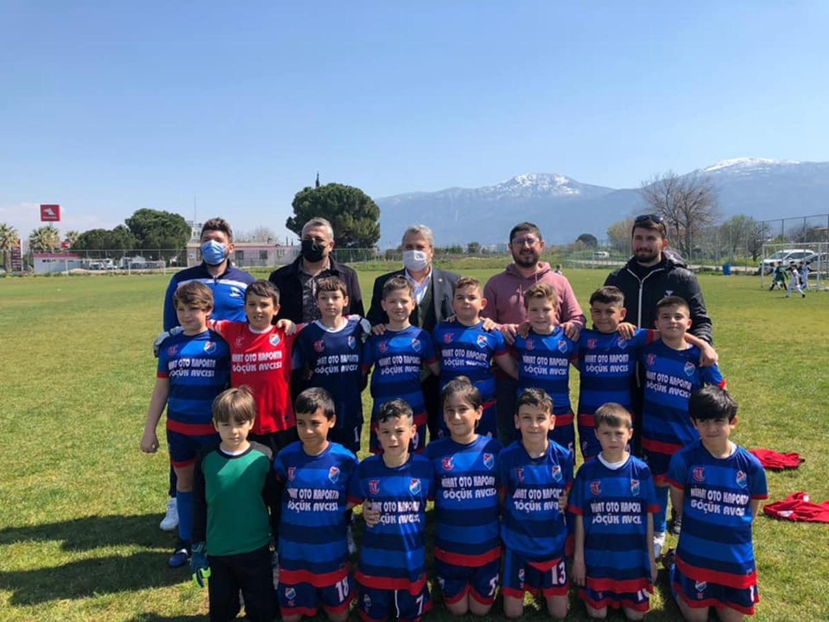 Yunusemre&rsquo;de Nevruz Bayramı futbol etkinliği yapıldı