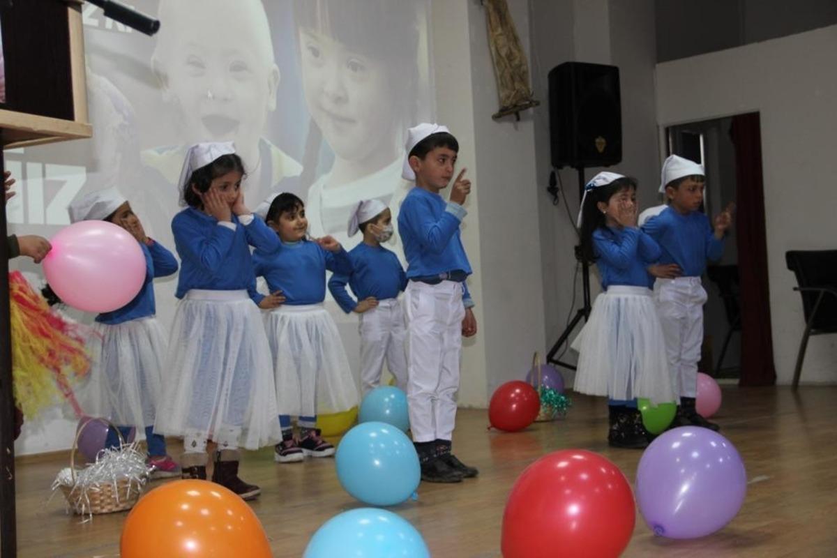 Bing&ouml;l&rsquo;de Down Sendromlular sahne aldı