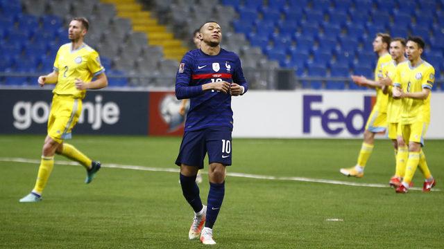 Griezmann rekor kırdı; Fransa, Kazakistan'ı ilk yarıda bitirdi