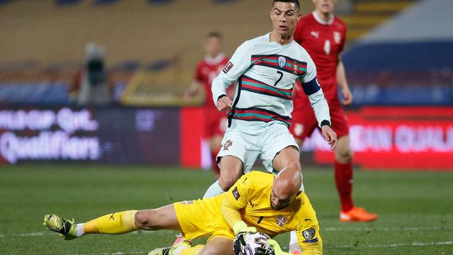 Olay hakem, Portekiz'den özür diledi!