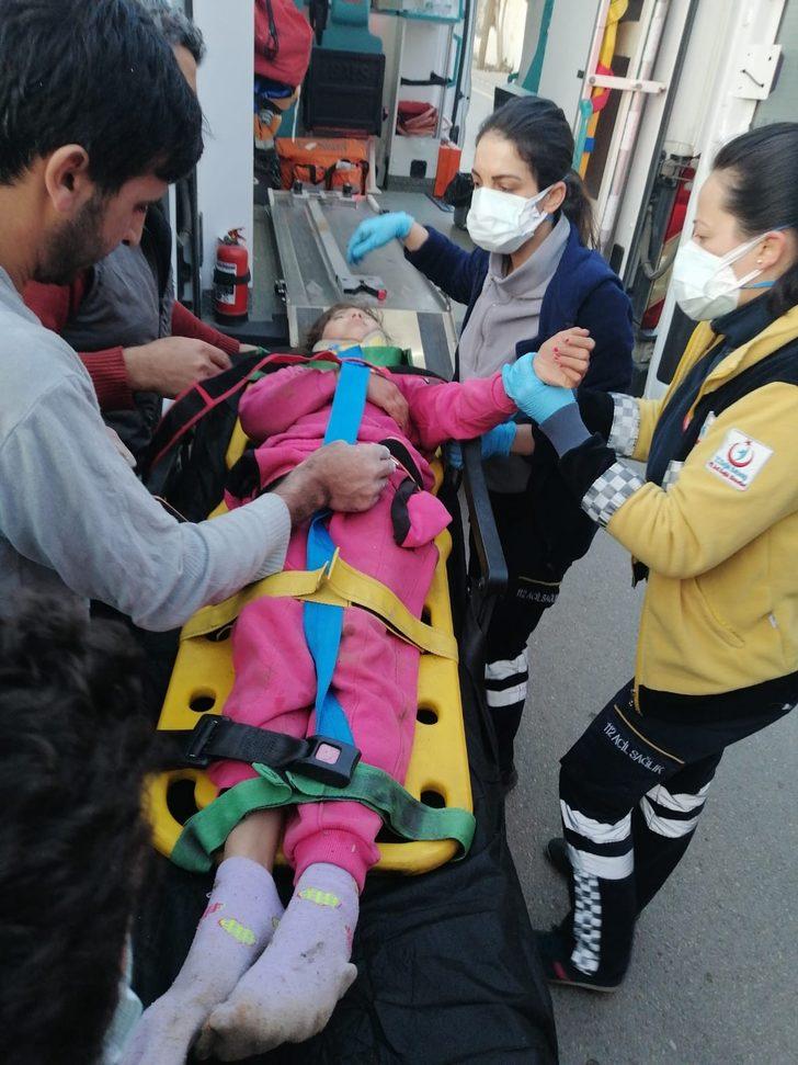 Su kuyusuna düşen çocuğu itfaiye kurtardı G3