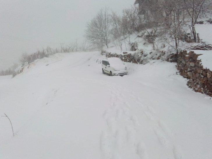 Batman’da kar nedeni ile kapanan köy yolları açılıyor G4