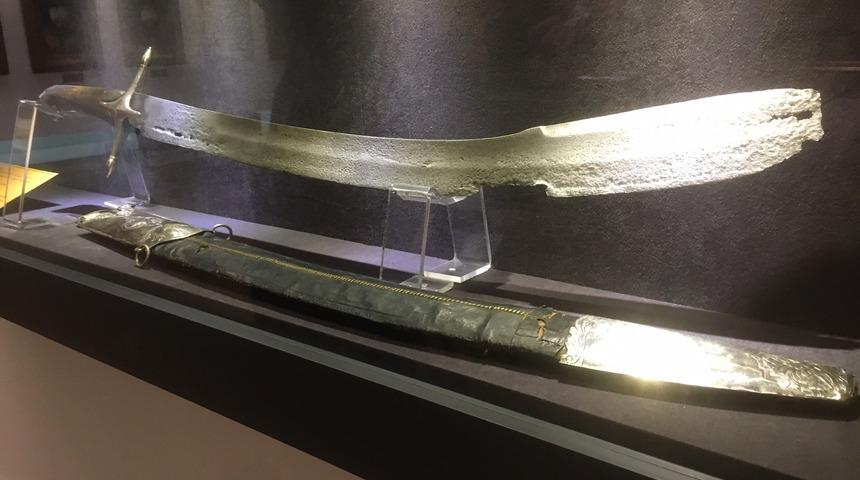 Osmanlı Devleti'nin en eskisi! 700 yıllık Mihalgazi'nin kılıcı tarihe meydan okuyor