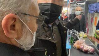 Markette 'mesafe' uyarısına şok tehdit! 'Seni süzgece çeviririm'