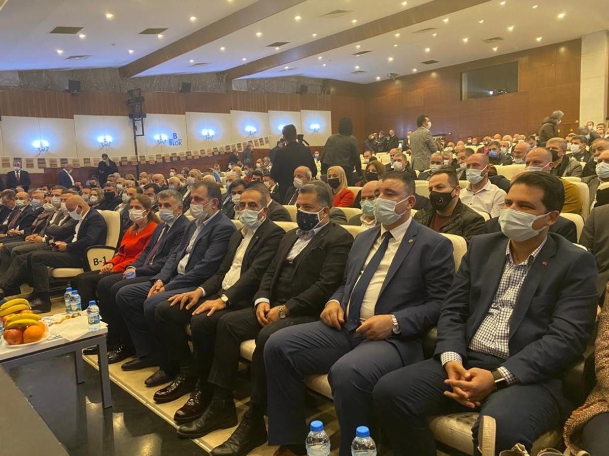 İzmir Mardinliler Federasyonunda Ahmet Tun&ccedil; g&uuml;ven tazeledi