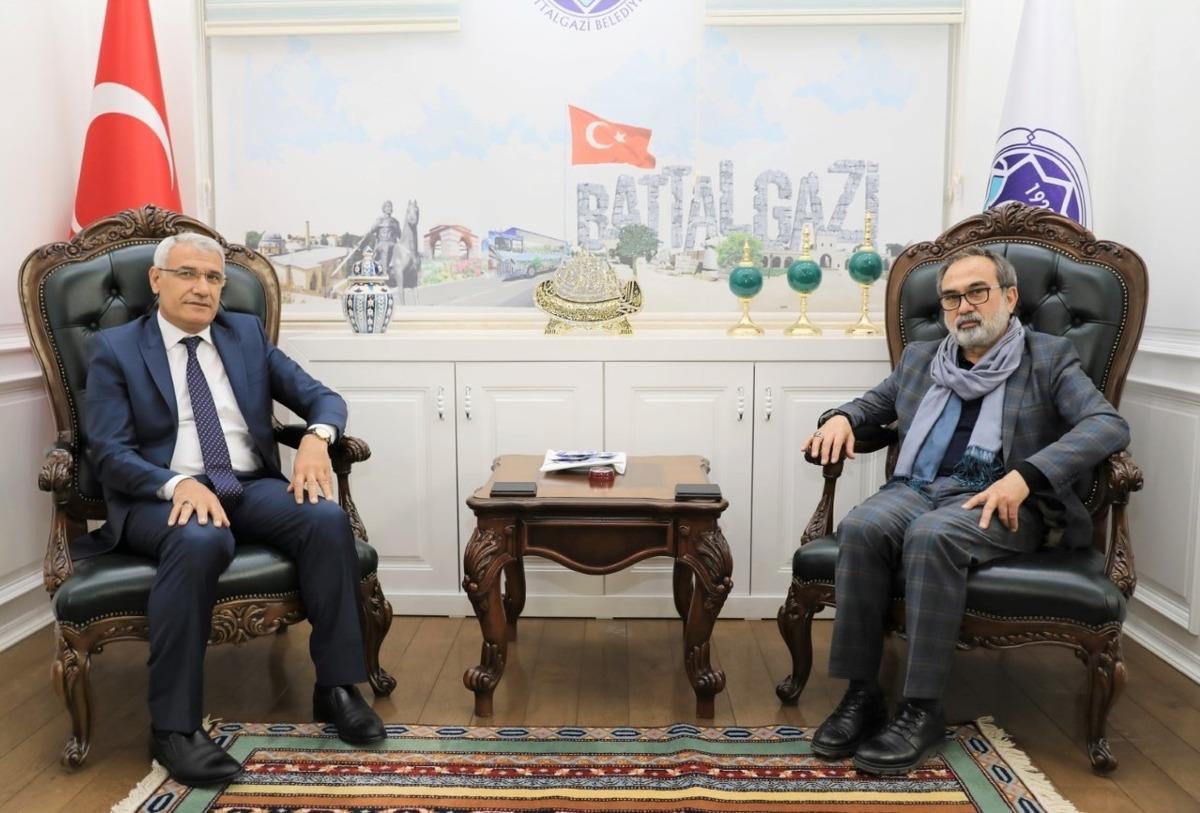 Garip&rsquo;ten Belediye Başkanı G&uuml;der&rsquo;e ziyaret