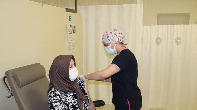 Yeni grup aşı uygulaması başladı