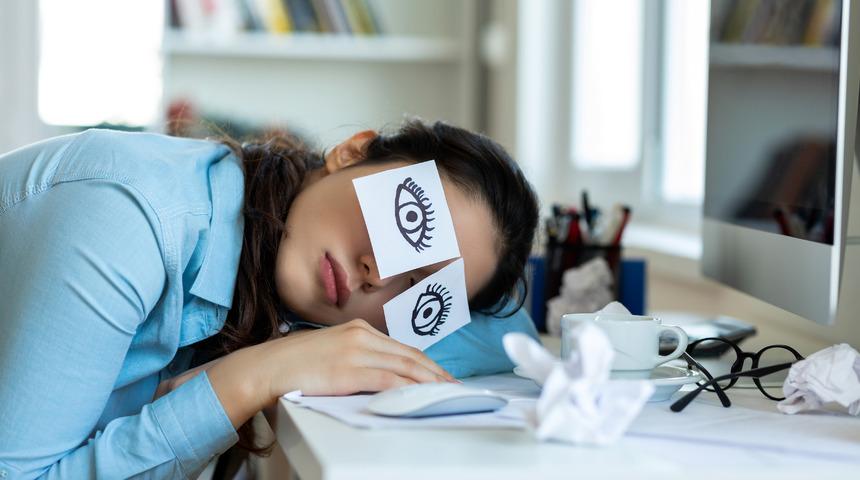 Uykuda öleceğini düşünenlerin ve uykudan korkanların hastalığı: Hipnofobi