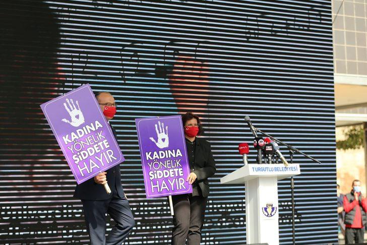 Kadın cinayetiyle hayattan koparılan kadınların isimleri tribünlerde G3