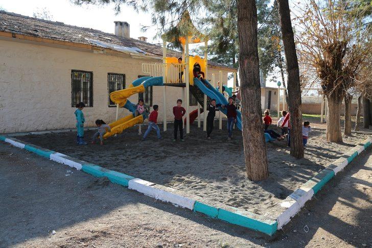 Kırsalda çocukların yüzü güldü G2