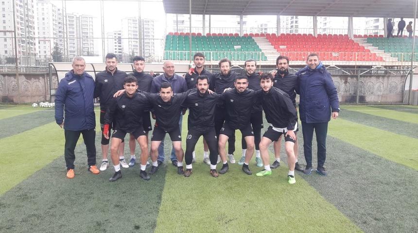 Bağlar Belediyespor umut veriyor