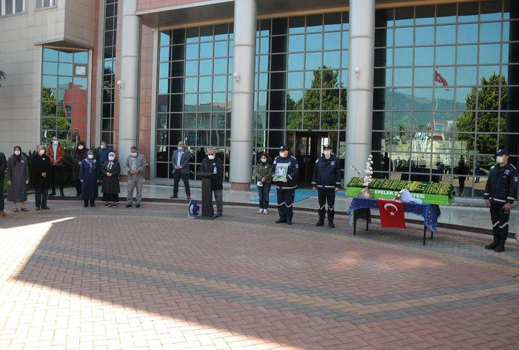 Çalışma arkadaşları Prof. Dr. Başal’ı son yolculuğuna uğurladı G1