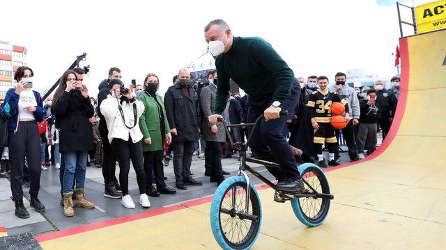 ‘Gençliğin İstiklal Renkleri’ grafitilere yansıyacak