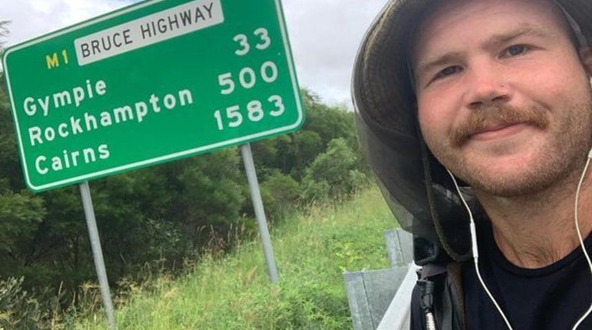 Kaykayıyla 9 haftada 2 bin 500 kilometre yol katetti