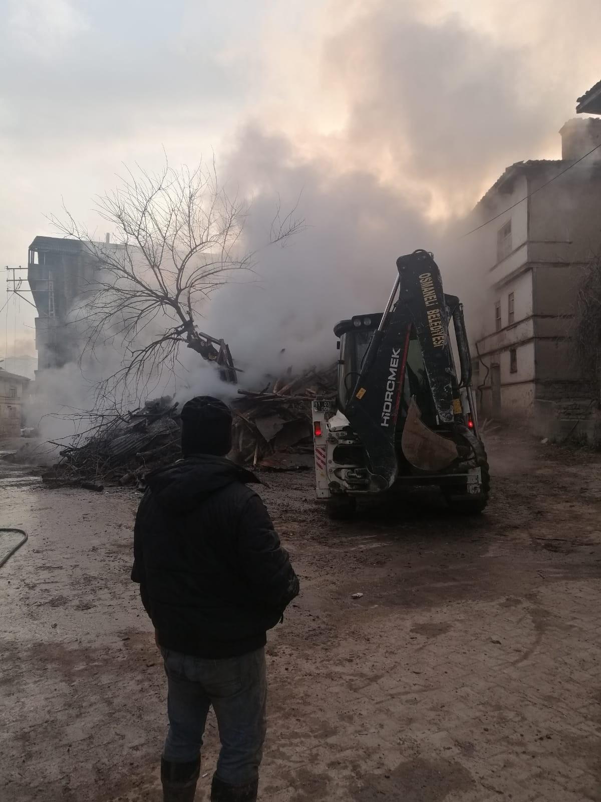 Osmaneli&rsquo;nde ev yangını