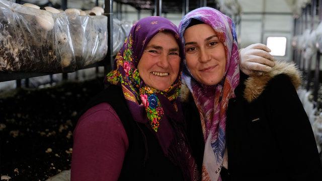 Gelin-kaynana tarımın yapılamadığı Orta Toroslar’da mantar üretiyor