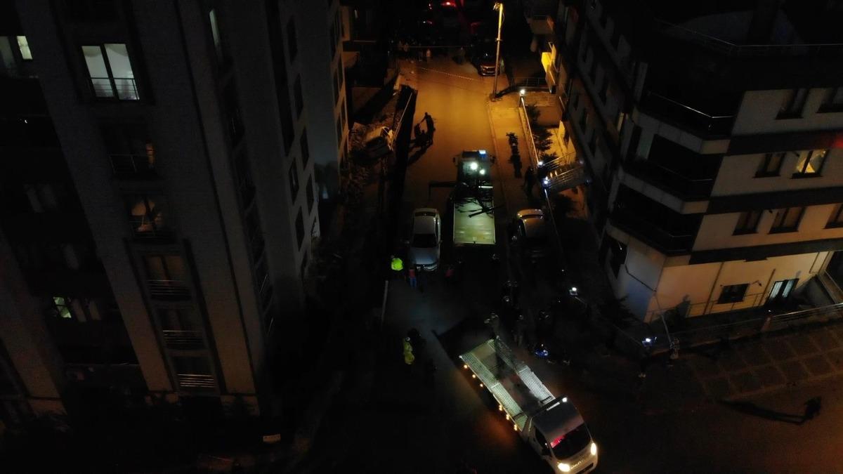 &Uuml;mraniye&rsquo;de &ccedil;&ouml;ken istinat duvarı havadan g&ouml;r&uuml;nt&uuml;lendi