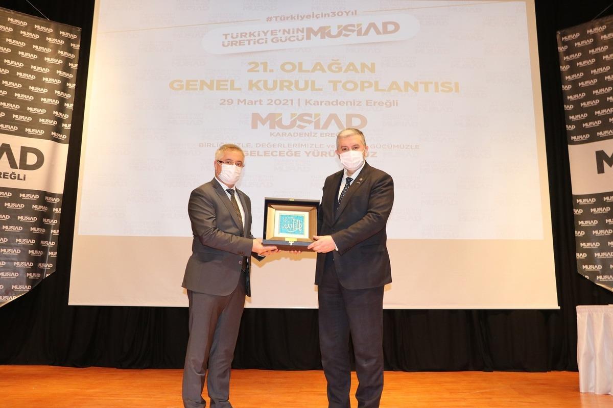 M&Uuml;SİAD Kdz. Ereğli Başkanı Abdulkadir &Ccedil;ınar g&uuml;ven tazeledi