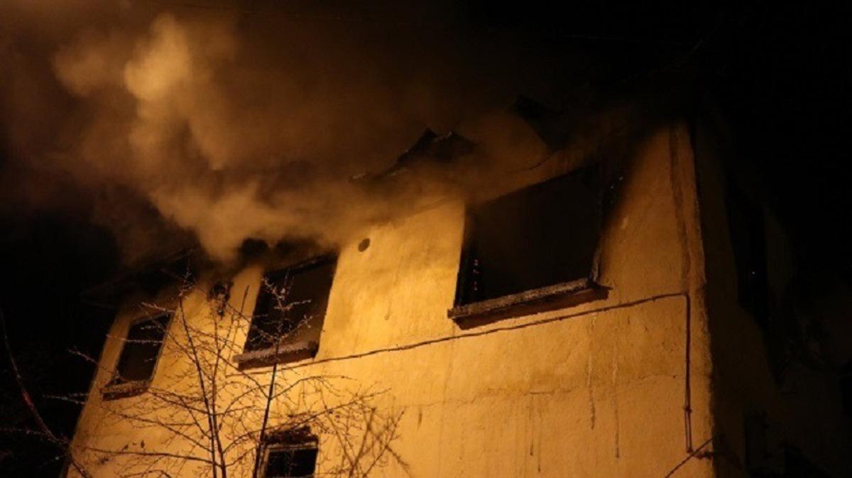 Sobayı yakmak isterken evi yaktı