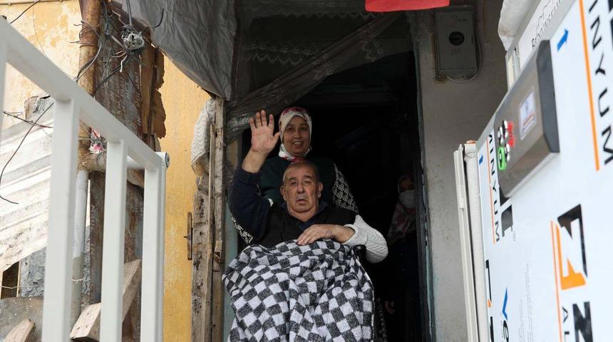 6 yıl sonra ilk kez dışarı çıktı! O an gözyaşlarını tutamadı