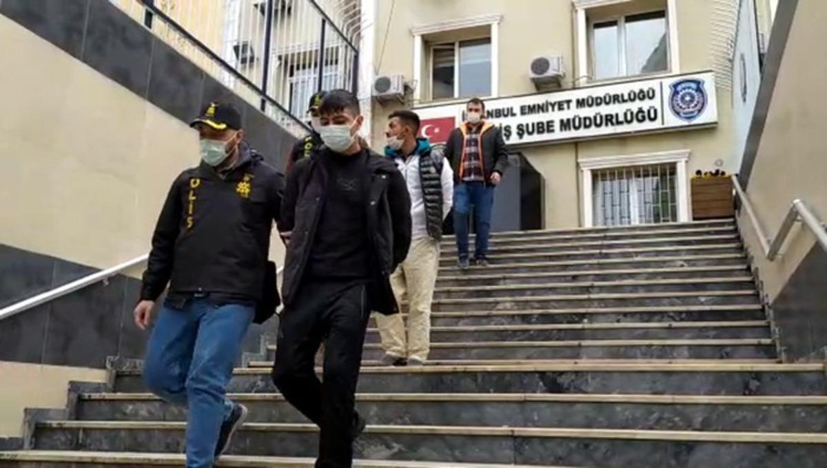 Esenyurt ve Ey&uuml;psultan&rsquo;da evlere giren hırsızlar, kıskıvrak polise yakalandı