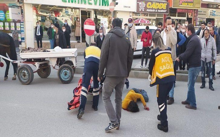 At arabasından düşen sürücü yaralandı G2