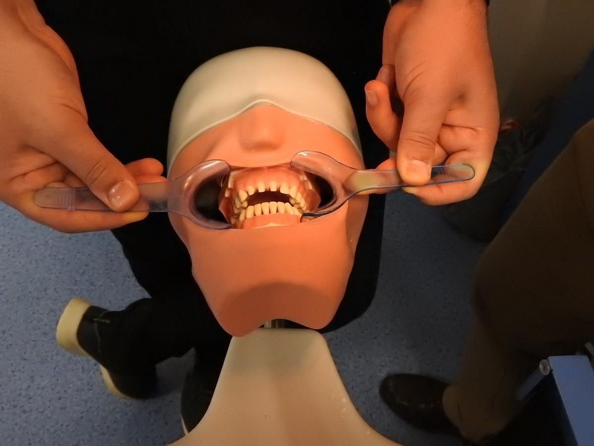 Diş Hekimliğinde Temel Fotoğraf&ccedil;ılık