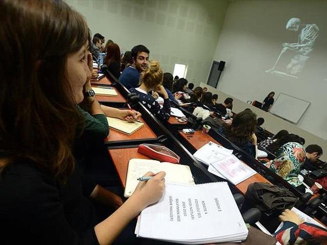 Üniversite süresi kısalıyor! Yeni düzenleme yolda: Artık 3 yılda bitirilebilecek