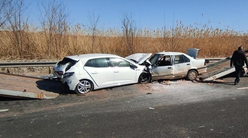 Hastane yolundaki feci kazanın ardından dram &ccedil;ıktı