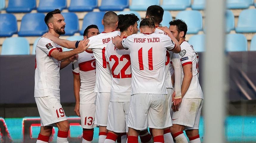 Türkiye Letonya maçı hangi kanalda, saat kaçta başlayacak? Millîler 3'te 3 peşinde... 