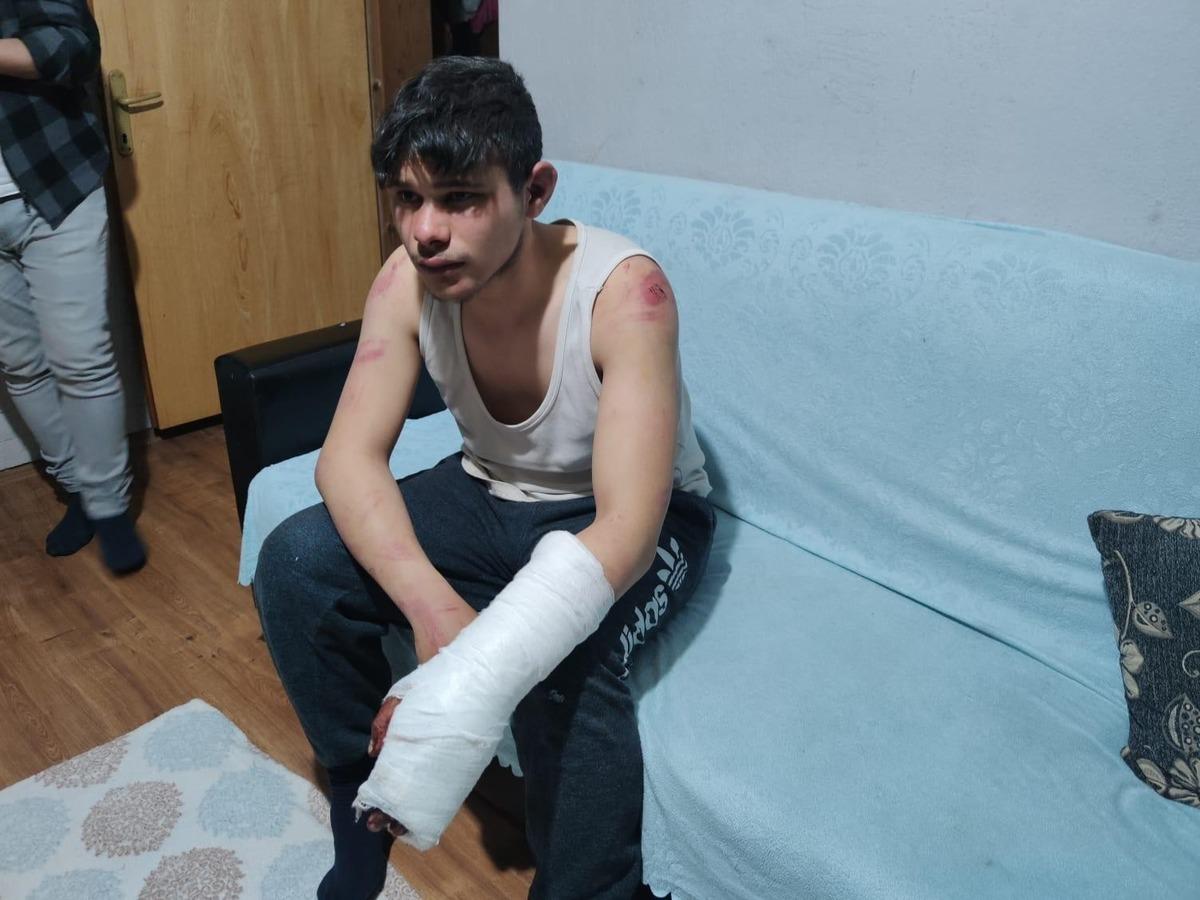 Saatlerce darp edildiği &ouml;ne s&uuml;r&uuml;len 16 yaşındaki gence de hapis istemiyle dava a&ccedil;ıldı