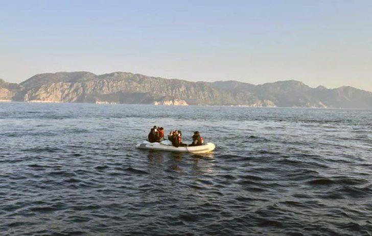 35 düzensiz göçmen kurtarıldı G2