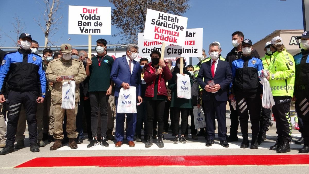 Van&rsquo;da &lsquo;kırmızı &ccedil;izgi&rsquo; uygulaması