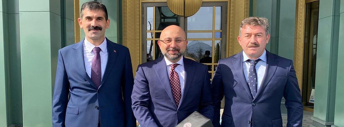 Koca Seyit Hava Limanı&rsquo;na &ouml;d&uuml;l