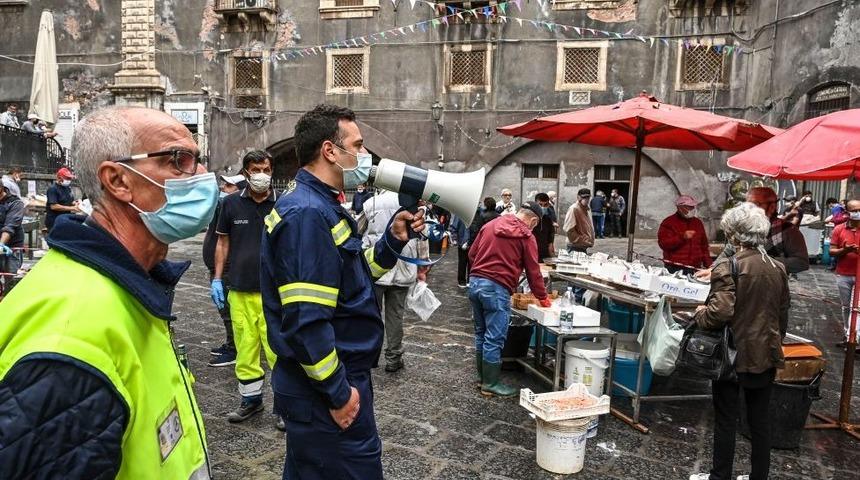 İtalya&rsquo;da Covid soruşturması: Sicilya'nın karantinaya alınmaması i&ccedil;in 'veriler zamana yayıldı'